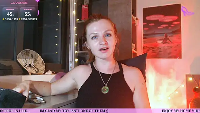 Snapshot of Cassie_Wild chatting on 05/07/26, 01:05 Cassie Wild online show from 05/07/26, 01:05