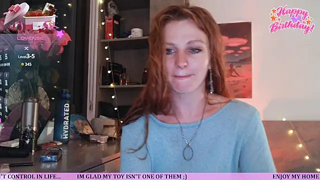 Snapshot of Cassie_Wild chatting on 05/27/26, 01:30 Cassie Wild online show from 05/27/26, 01:30