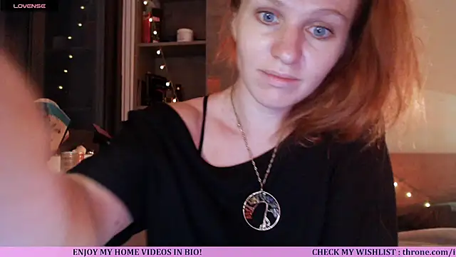 Snapshot of Cassie_Wild chatting on 06/10/26, 01:10 Cassie Wild online show from 06/10/26, 01:10