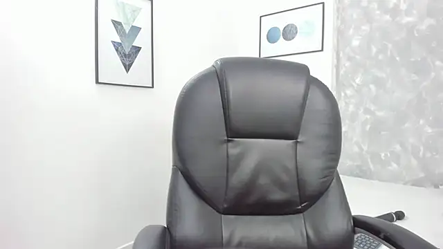 Tanisha  campbell online show from 01/27/25, 01:09