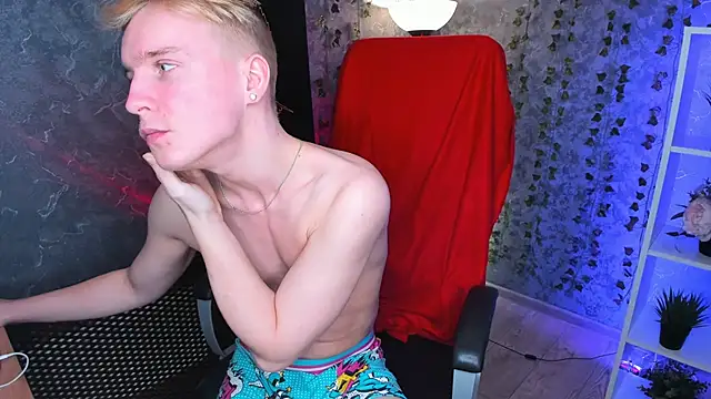 AlexxSweet online show from 12/04/24, 10:35
