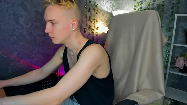 AlexxSweet online show from 12/29/24, 07:17