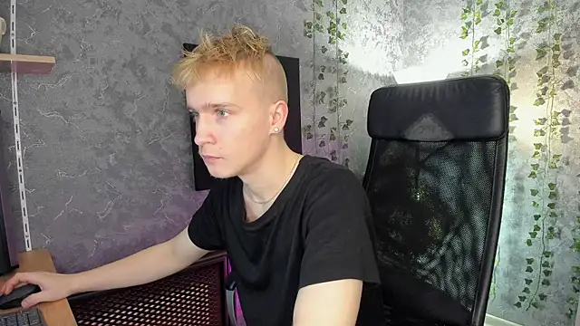 AlexxSweet online show from 01/05/25, 06:56