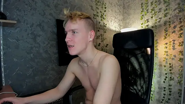 AlexxSweet online show from 01/12/25, 05:56