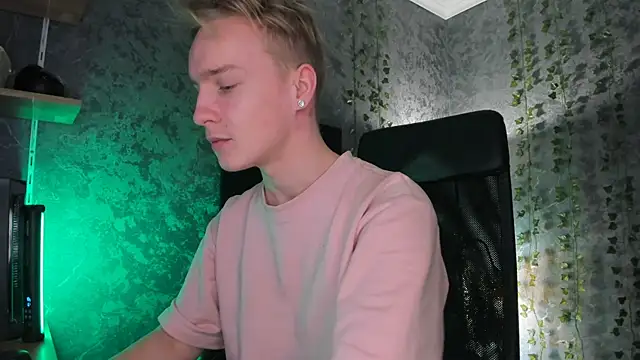 AlexxSweet online show from 11/23/25, 06:46