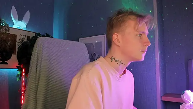 Snapshot of AlexxSweet chatting on 03/14/26, 06:41 AlexxSweet online show from 03/14/26, 06:41