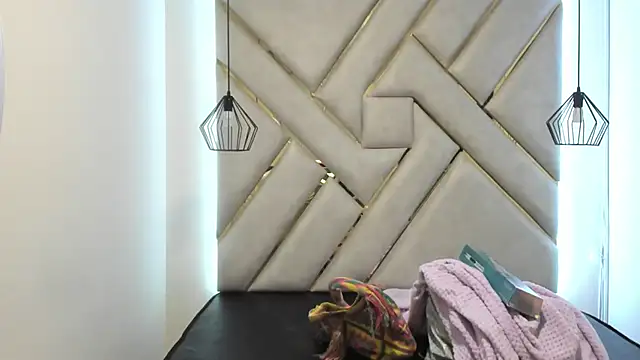 nalalye cruzz  online show from 03/12/25, 03:13