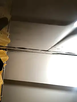 nalalye cruzz  online show from 09/14/25, 12:54