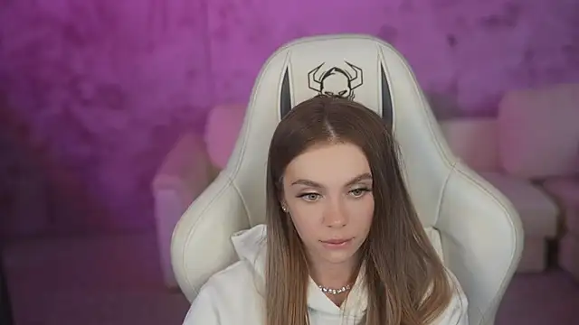 Snapshot of Anabelka054 chatting on 04/02/26, 10:35 Anabelka054 online show from 04/02/26, 10:35