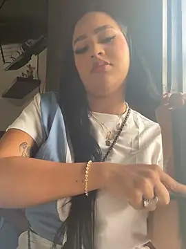 Luisa Fernandaa online show from 02/22/26, 06:28