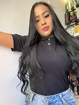 Luisa Fernandaa online show from 05/27/26, 08:06