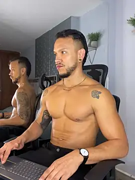 ARON TAYLER01 online show from 01/07/25, 12:41