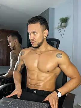 ARON TAYLER01 online show from 01/09/25, 12:41