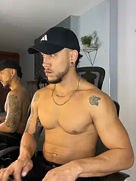 ARON TAYLER01 online show from 01/18/25, 12:26