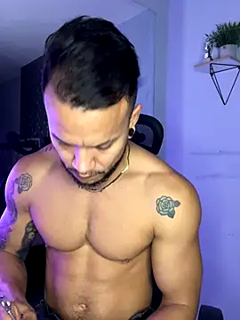 ARON TAYLER01 online show from 09/14/25, 10:36