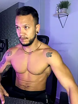 ARON TAYLER01 online show from 09/26/25, 10:19