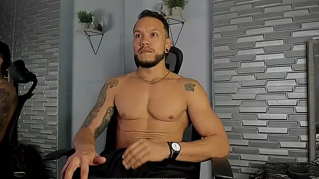 ARON TAYLER01 online show from 01/15/26, 10:31