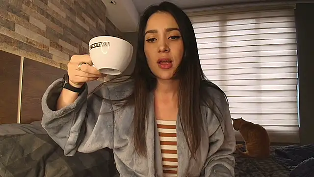 Snapshot of alicewilloww chatting on 02/24/26, 09:57 alicewilloww online show from 02/24/26, 09:57