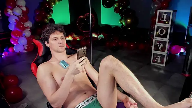 Snapshot of dirty-boss chatting on 03/07/26, 08:39 dirty-boss online show from 03/07/26, 08:39