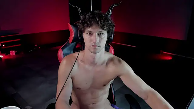 dirty-boss online show from 06/13/26, 07:12
