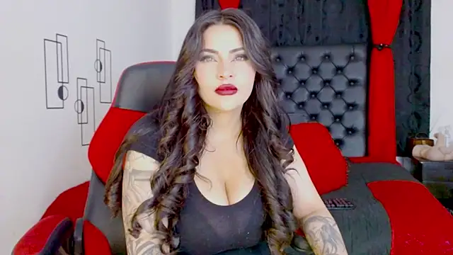 misslombana online show from 11/28/25, 05:54