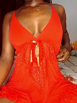 Snapshot of NicRaisaa chatting on 10/10/25, 04:55 NicRaisaa online show from 10/10/25, 04:55