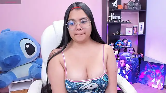 esmeralda112 online show from 04/16/26, 08:59