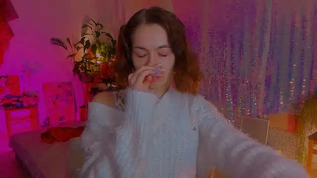 poli   online show from 02/11/25, 12:06