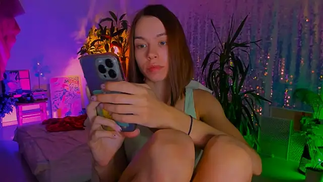 poli   online show from 09/22/25, 06:10