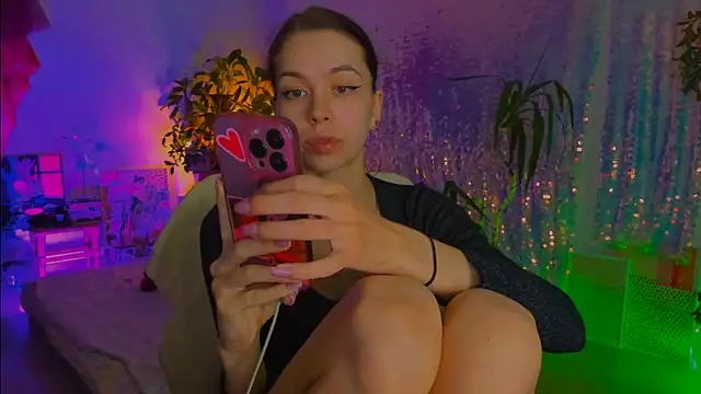 poli   online show from 03/21/26, 06:11