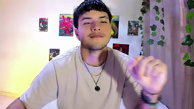 Snapshot of Nekoboy01 chatting on 12/30/24, 08:58 Nekoboy01 online show from 12/30/24, 08:58