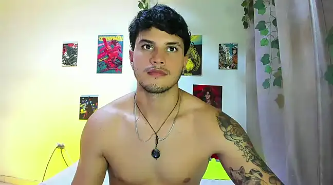 Snapshot of Nekoboy01 chatting on 01/07/25, 10:08 Nekoboy01 online show from 01/07/25, 10:08