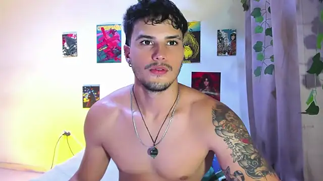 Snapshot of Nekoboy01 chatting on 01/18/25, 11:22 Nekoboy01 online show from 01/18/25, 11:22