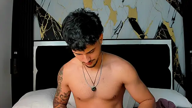 Snapshot of Nekoboy01 chatting on 02/07/25, 10:20 Nekoboy01 online show from 02/07/25, 10:20