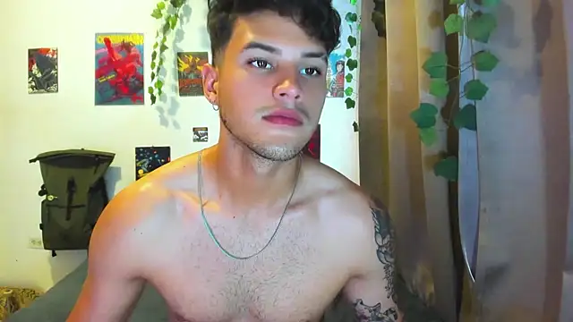 Snapshot of Nekoboy01 chatting on 09/23/25, 08:01 Nekoboy01 online show from 09/23/25, 08:01