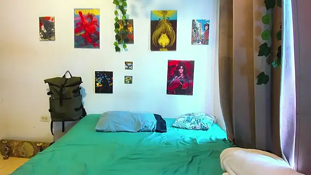 Snapshot of Nekoboy01 chatting on 10/14/25, 05:25 Nekoboy01 online show from 10/14/25, 05:25