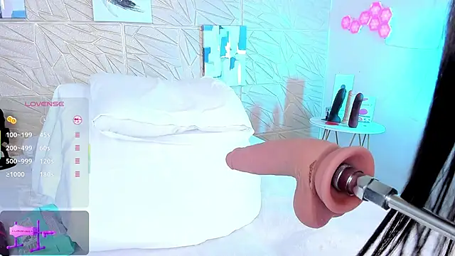 miss lori  online show from 03/05/25, 08:21