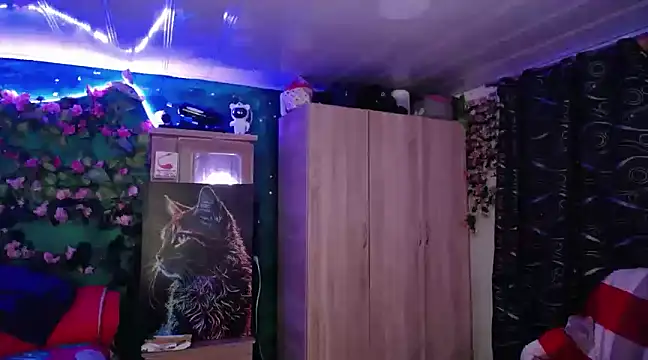 Snapshot of Samara_Beltran chatting on 02/23/25, 10:49 Samara Beltran online show from 02/23/25, 10:49