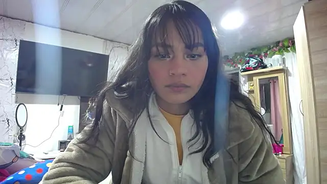 Snapshot of Samara_Beltran chatting on 10/03/25, 02:52 Samara Beltran online show from 10/03/25, 02:52