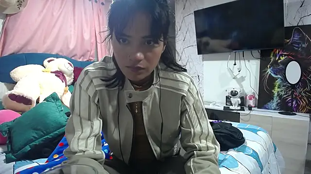 Snapshot of Samara_Beltran chatting on 10/09/25, 03:26 Samara Beltran online show from 10/09/25, 03:26