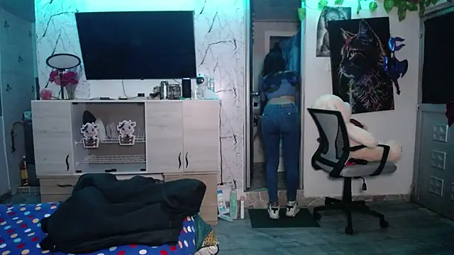 Snapshot of Samara_Beltran chatting on 10/21/25, 03:51 Samara Beltran online show from 10/21/25, 03:51