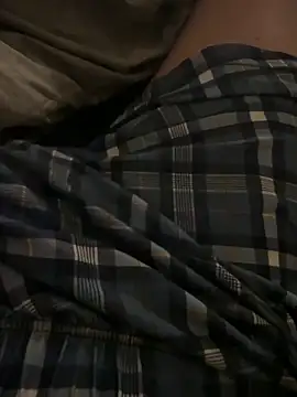 Snapshot of Gangbang6 chatting on 12/21/25, 12:29 Gangbang6 online show from 12/21/25, 12:29