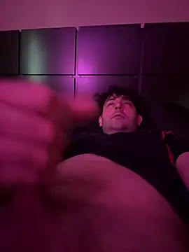 Snapshot of GreysonFox chatting on 04/25/26, 11:24 GreysonFox online show from 04/25/26, 11:24