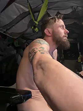 CloudDadddyyy420 online show from 12/21/24, 07:06