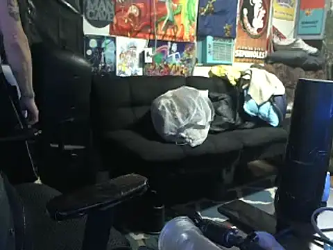 CloudDadddyyy420 online show from 12/31/24, 08:48