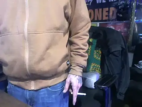 CloudDadddyyy420 online show from 02/16/25, 10:54