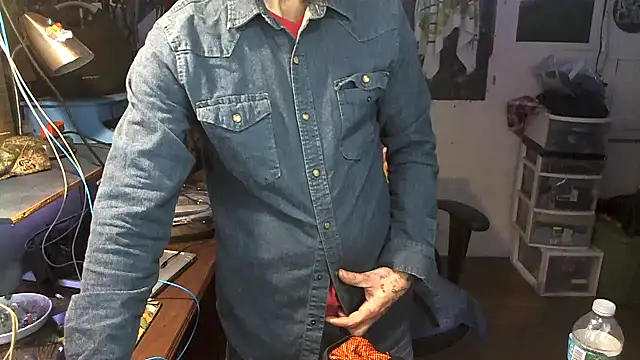 CloudDadddyyy420 online show from 11/17/25, 07:36