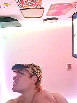 Snapshot of TheGAPEgatsby92 chatting on 09/28/25, 11:26 TheGAPEgatsby92 online show from 09/28/25, 11:26