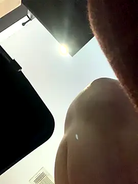 Snapshot of TheGAPEgatsby92 chatting on 10/25/25, 08:00 TheGAPEgatsby92 online show from 10/25/25, 08:00