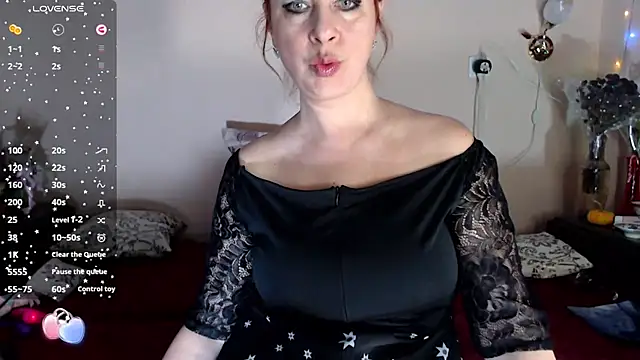 VanezaSmith online show from 02/26/25, 12:16